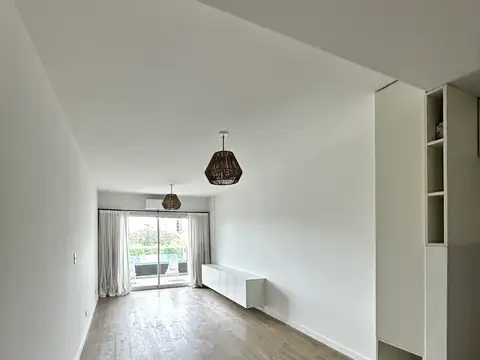 Dos ambientes luminoso en Belgrano Chico full amenities