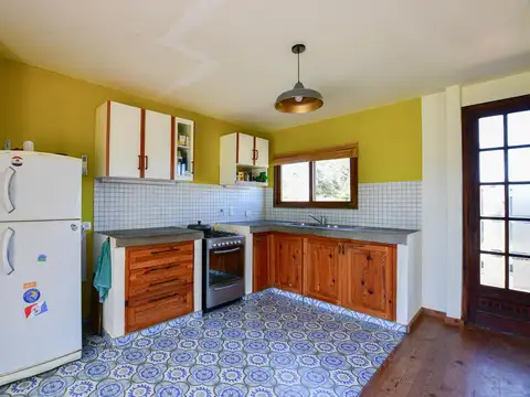 Casa 3 ambientes con 2 baños