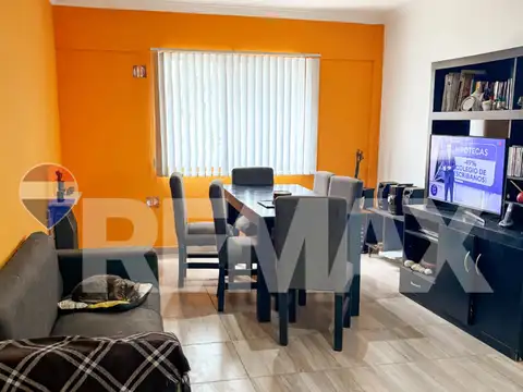 VENTA DEPTO 4 AMBIENTES-  LUZURIAGA
