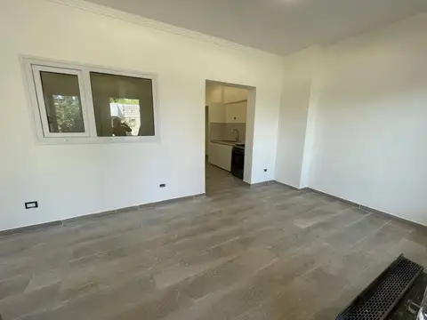 Depto Tipo Casa en Alquiler de 2 ambientes