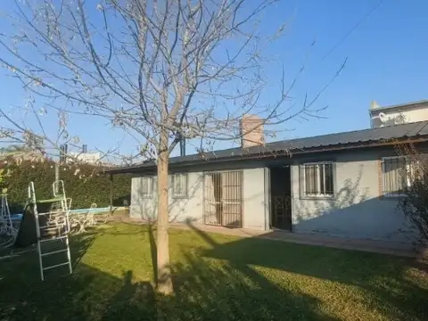 Venta Casa 3 dormitorios - Piscina