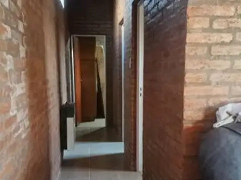Casa 5 ambientes con 2 baños