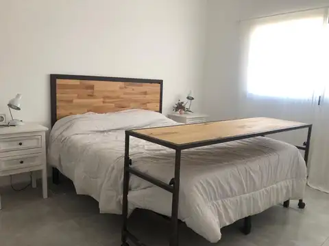Casa en venta barrio, Spring Park 3 dormitorios pileta galería parrilla