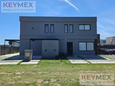 Casa en venta barrio, Spring Park 3 dormitorios pileta galería parrilla