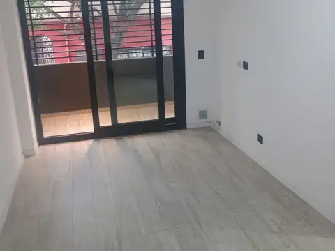 Departamento en Alquiler en Villa Crespo, $ 900.000