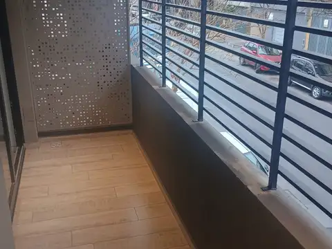 DEPARTAMENTO DE 2 AMBIENTES, A ESTRENAR, CON BALCÓN AL FRENTE