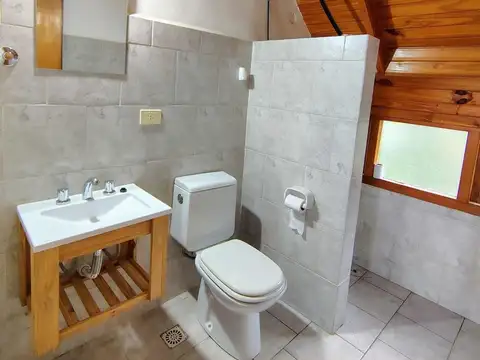 Depto Tipo Casa en Alquiler con 1 cocheras