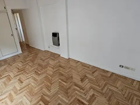 Departamento en Venta en Olivos Vias/Maipu, USD 79.000