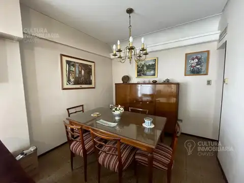 VENTA DEPARTAMENTO PISO RAMOS MEJIA 5 AMBIENTES PARRILLA COCHERAS