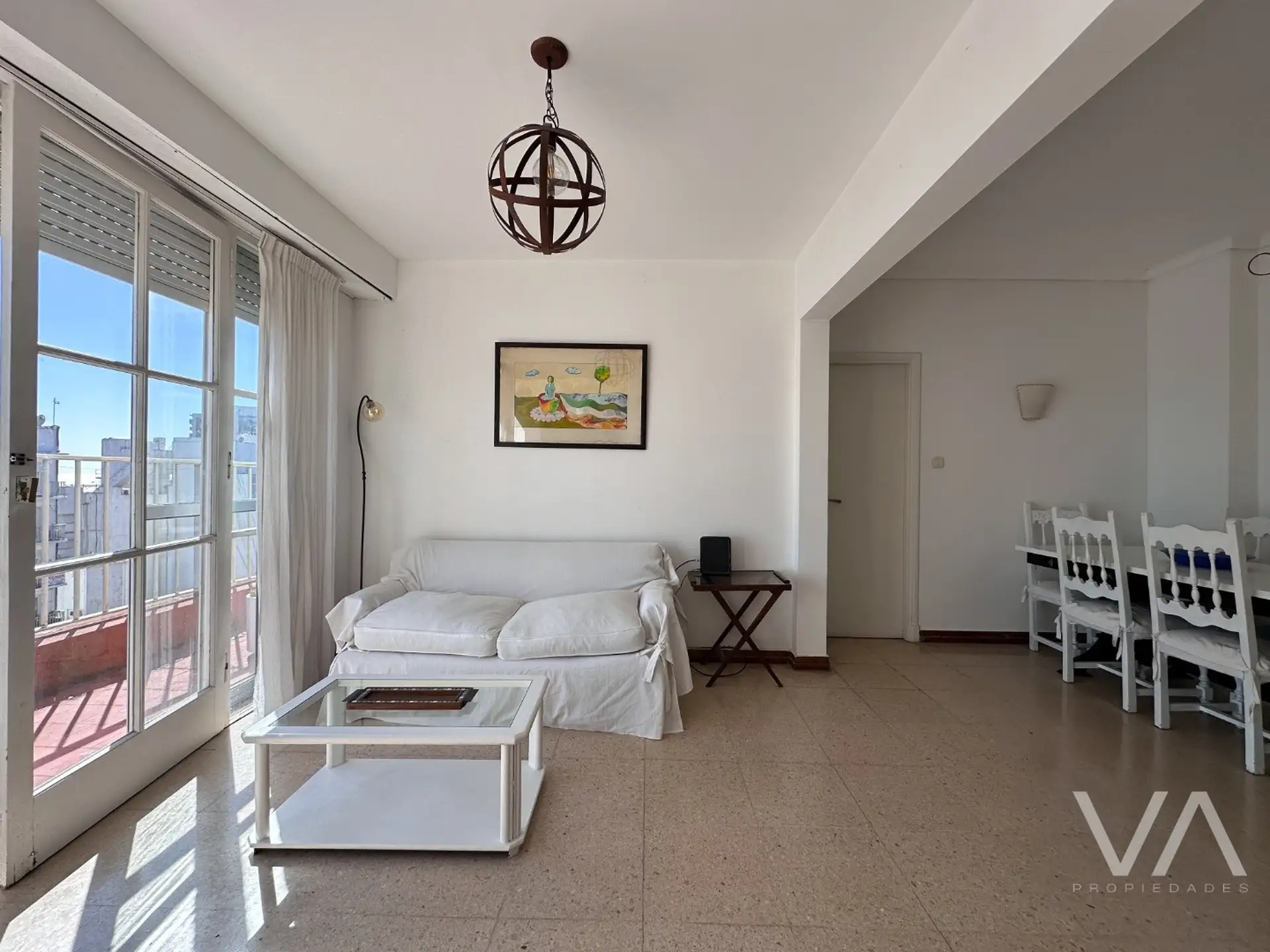 Depto 4 amb, 78m² con cochera — Zona Güemes
