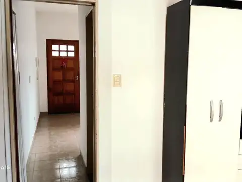 DEPARTAMENTO tipo PH 2 amb. Céntrico. Luminoso. Amplio.