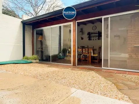 Casa en Venta en Olivos, USD 400.000