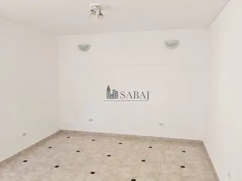 Depto Tipo Casa 2 ambientes con 1 baño