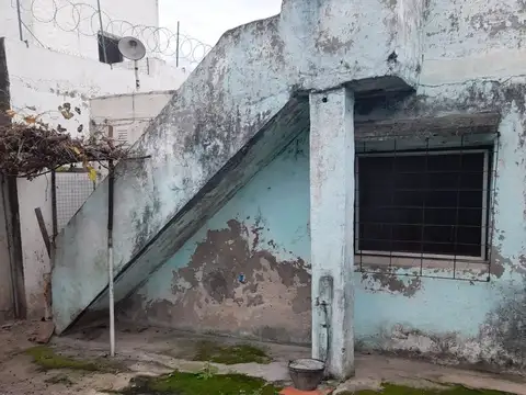 CASA EN SANTO TOME CENTRO MAS DEPARTAMENTO