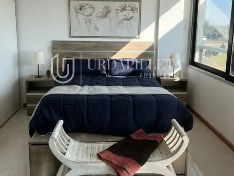Venta departamento amueblado con cochera