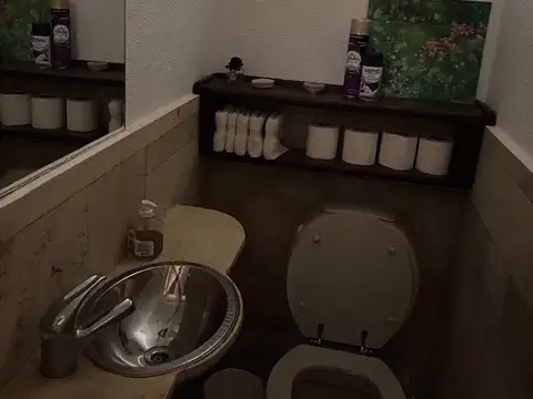 Casa en Alquiler con 1 cochera