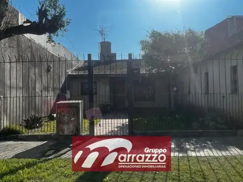 Casa - Venta - Argentina, La Matanza - CHENAUT 2180