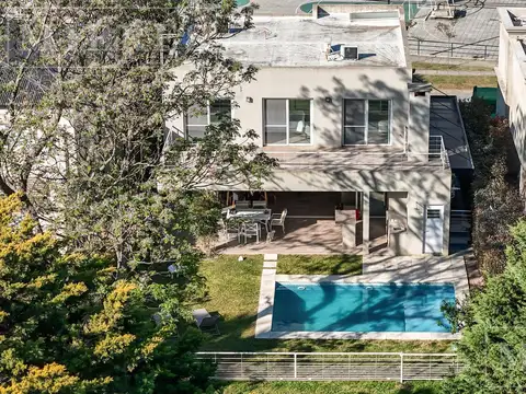 casa en venta Lote interno al Golf  en Club Privado Loma Verde