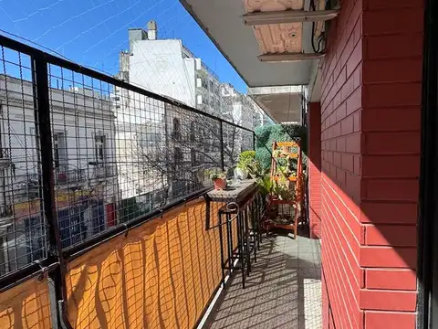 Venta Dpto 4 Ambientes en Palermo Balcon Corrido