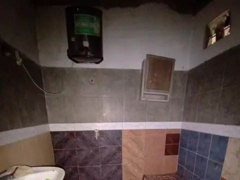Casa 3 ambientes con 1 baño