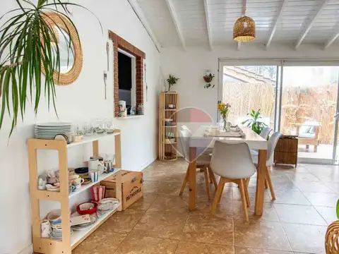 Casa 4 ambientes con 3 baños