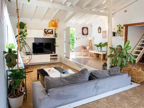 Casa en Venta en VALERIA DEL MAR 4 ambientes