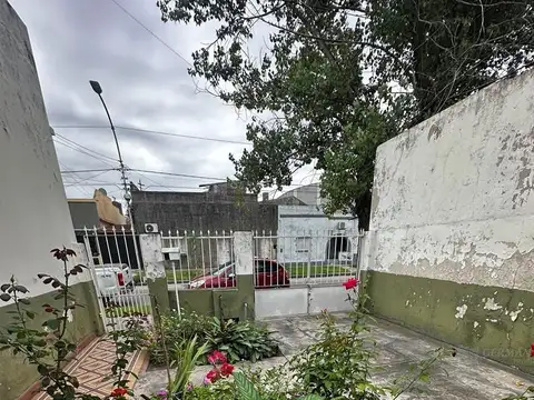 Casa en Venta en Lanus Este, USD 95.000