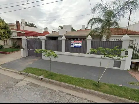 VENTA CASA PARQUE VELEZ SARSFIELD