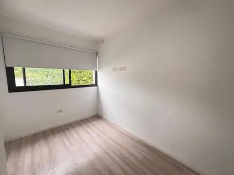 Casa en Alquiler en Villa Elisa, $ 850.000