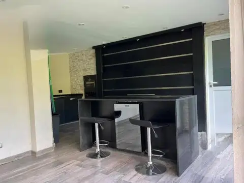 Casa en Venta en Echeverria Del Lago, USD 330.000