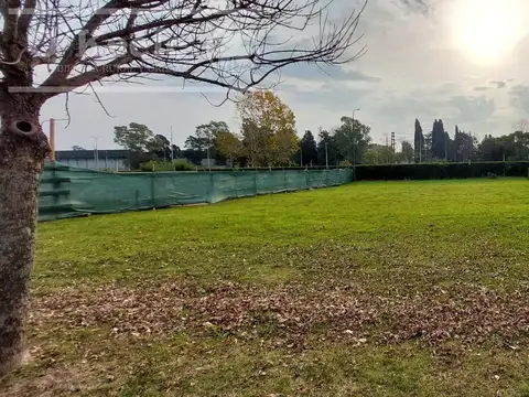 Terreno en Barrancas de Iraola, con escritura. Posesión inmediata. Hudson.