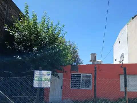 CASA EN ALQUILER EN GONZALEZ CATAN