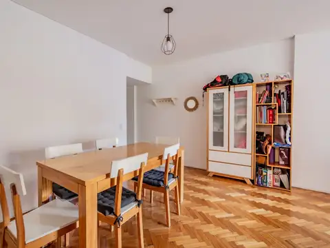 Departamento 4 ambientes con 2 baños