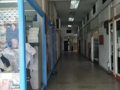 PRESIDENTE TENIENTE JUAN DOMINGO PERON  2500