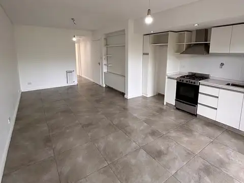 Departamento en Alquiler en Santos Lugares, $ 760.000