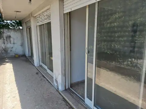 Casa 3 ambientes con 4 baños