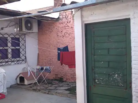 Casa en guillón con departamento interno se vende a 2 cuadras de Plaza Vea