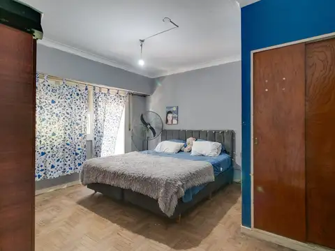 Casa 7 ambientes con 4 baños