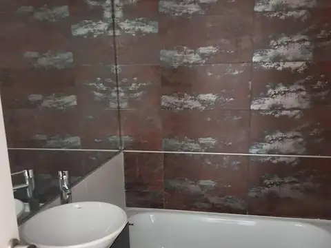 HERMOSO DEPARTAMENTO CON HERMOSO BALCON, VISTA ABIERTA, MUCHA LUZ 