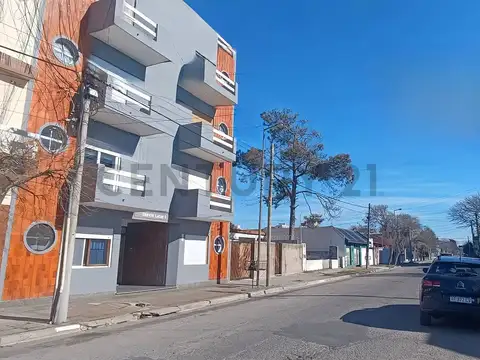 Departamento en venta en Santa Teresita.