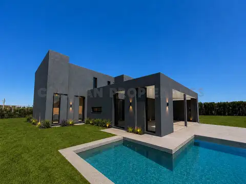 Casa 3 ambientes con 4 baños