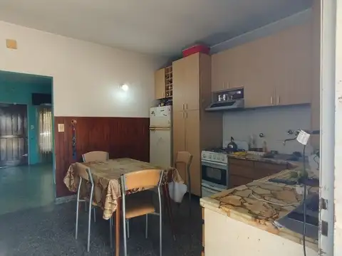 venta casa amplio parque cuatro ambientes moreno