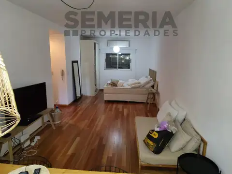 Guatemala 6000, Piso 1