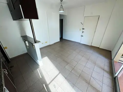 Departamento en Alquiler en San Fernando Vias  /  Centro, $ 850.000