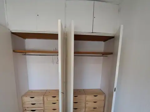 San Pedro 140 , Piso 8