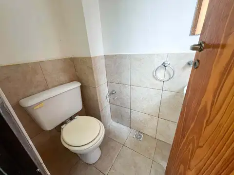 Casa 2 ambientes con 1 baño