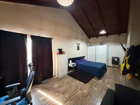 Casa en Alquiler en Funes, $ 1.600.000