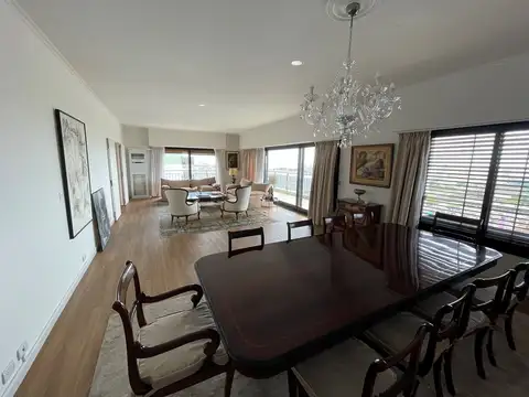 Departamento en Alquiler de 3 dormitorios