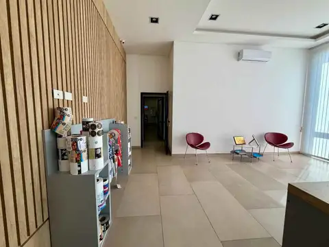 Galpon en Venta en Guillermo E Hudson, USD 1.750.000