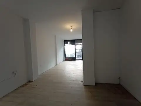 Local en Venta 40 años